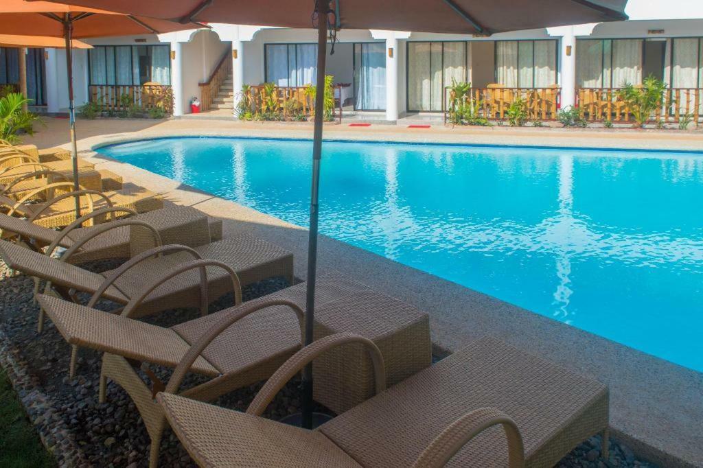 Alona Vida Beach Hill Resort Đảo Đảo Panglao Ngoại thất bức ảnh